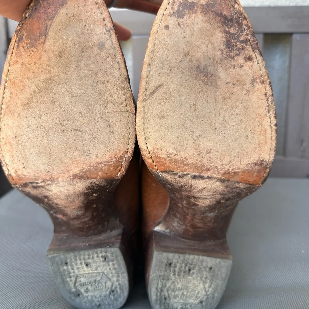 Tony Lama Brown Western Cowboy Boots - Picture 3 of 10